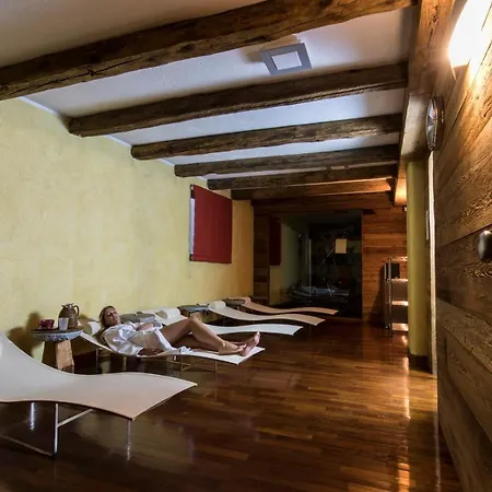 Hotel Walser 3*