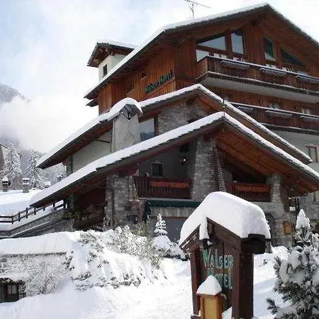 Hotel Walser 3*