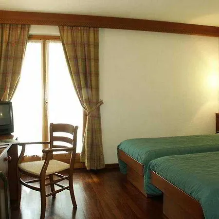 Hotel Walser 3*